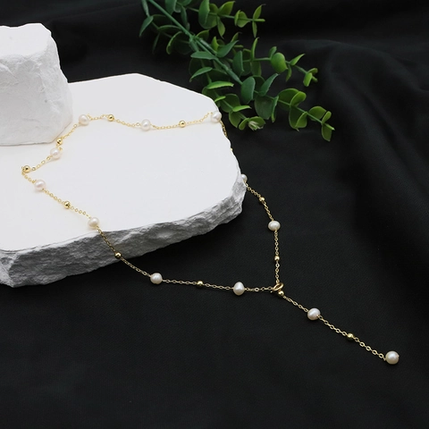 Élégant Collier de Perles d'Eau Douce en Forme de Y pour Femme Plaqué Or 18K Longue Chaîne de Pull Bijoux de Mode