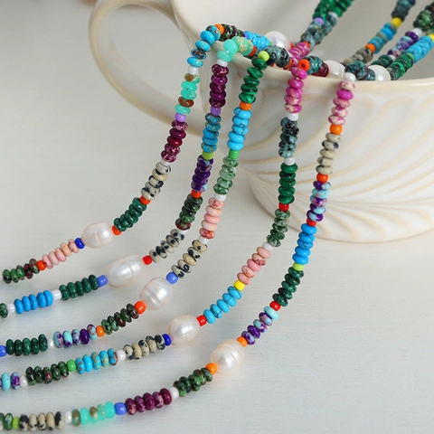 Collana di Perline in Stile Etnico con Turchese Naturale e Perla d'Acqua Dolce Gioielli in Acciaio al Titanio per Donna