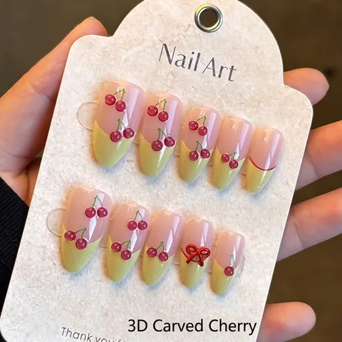 Unghie Finte A Mandorla French 3D Ciliegia Fiocco Rosso Nude Rosa Dolce Carino Unghie Artificiali Lunghe Manicure Elegante
