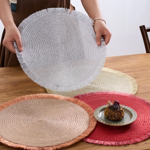 Round Woven Placemats With Tassel Fringe Metallic PVC Heat Resistant Table Mat For Dining Room Holiday Decor Retro Style