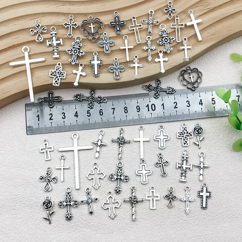 Ciondoli Croce Argento Antico Lega Zinco Accessori Gioielli DIY Charms Gotici Vintage Per Collane Portachiavi Artigianato