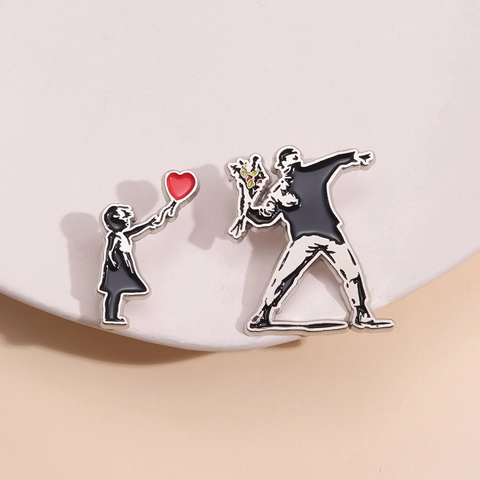 Street Art Style Emaille Brosche Pin Zinklegierung Herz Ballon Mädchen Und Blumenwerfer Abzeichen Kleidung Schmuck Unisex