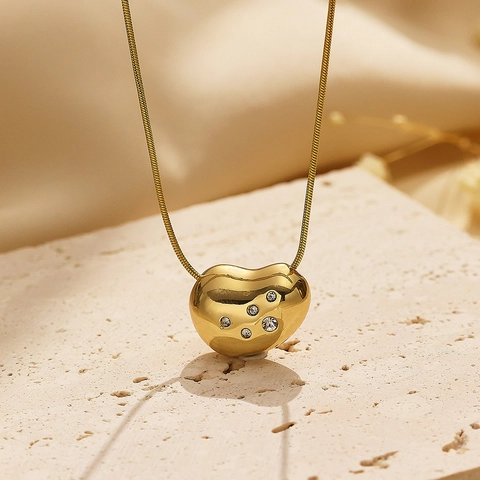 Fashion Stainless Steel Gold Plated Heart Star Pendant Necklace Women Irregular Rhinestone Inlaid Clavicle Chain Jewelry