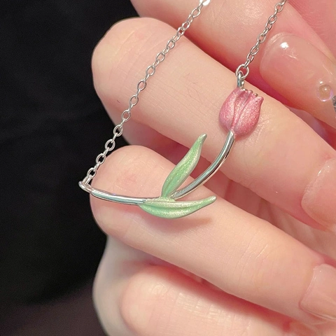 Tulip Pendant Necklace Copper Gold Plated Enamel Hand Painted Pink Flower Green Leaf Fresh Aesthetic Jewelry For Women
