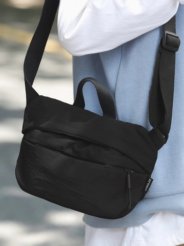 Bolso Bandolera De Nylon Correa Ancha Ajustable Media Luna Riñonera De Pecho Diario Minimalista Unisex