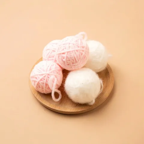 Ornamenti Appesi A Palla Di Filato Di Natale Pom Poms In Peluche Morbido Per Albero Decorazione Fai Da Te Rosa Bianco