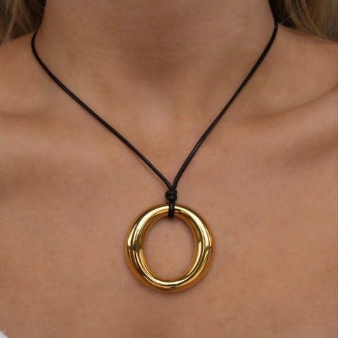 Collier Pendentif Géométrique Cœur en Acier Inoxydable Vintage pour Femmes Longue Chaîne de Pull en Cordon Ciré Noir Bijoux
