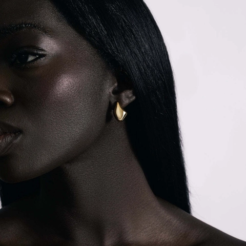 Pendientes De Gota Minimalistas Mujeres Acero Inoxidable Chapado En Oro 18K Pulido Espejo Diseño Gota De Agua