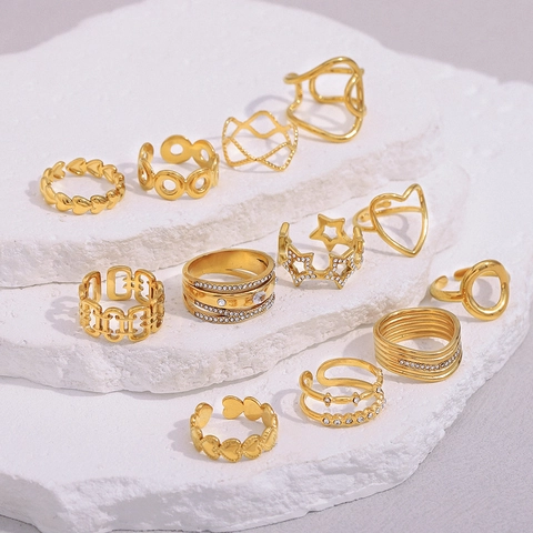 Anillo De Acero Inoxidable Chapado En Oro De 18K Zircón Hueco Corazón Estrella Joyería Geométrica Mujer