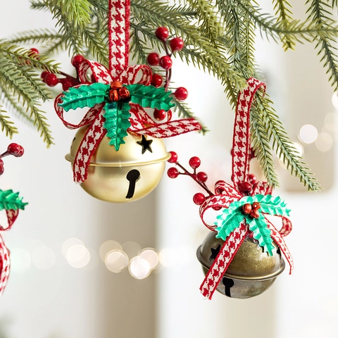 Christmas Tree Bell Ornaments Iron Metal Hanging Pendant With Gingham Ribbon Bow Red Berries Green Leaves Holiday Home Decor