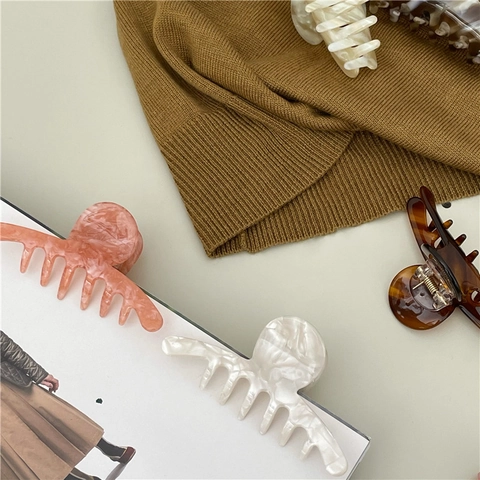 Acetate Hair Claw Clip Marble Tortoiseshell Pattern Korean Minimalist Shark Hairpin For Women Girls Elegant Non Slip Grip