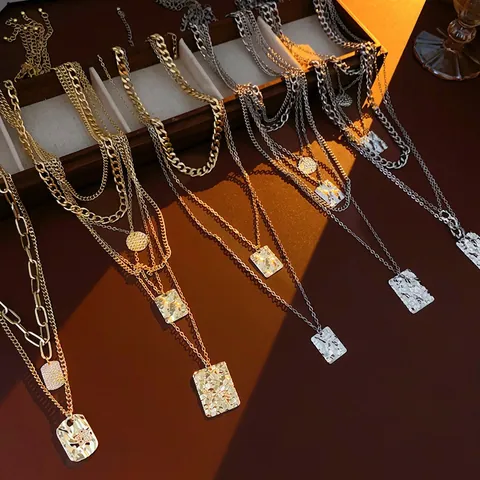 Chic Multi Layered Necklaces For Women Geometric Square Rectangle Pendants Hammered Texture Metal Chain Fashion Jewelry