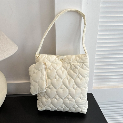 Quilted Heart Tote Bag For Women Large Capacity Nylon Shoulder Bag With Small Pouch Retro Fashion Casual