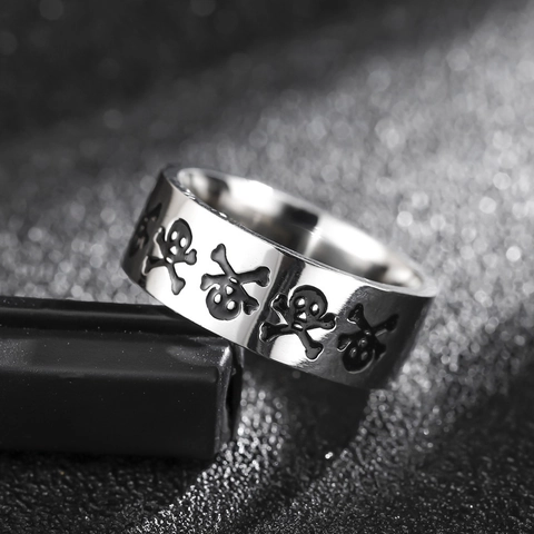 Punk Titanium Steel Skull Crossbones Ring For Men Women Vintage Blackened Gothic Biker Finger Ring Band Jewelry Gift