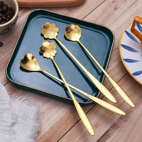 Stainless Steel Stirring Spoons Long Handle Flower Heart Shaped Golden Coffee Tea Dessert Spoons Elegant Japanese Style