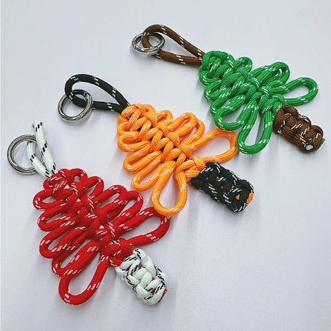 Christmas Tree Keychain Hand-woven Paracord Pendant Bag Phone Decor Holiday Novelty Colorful Accessory