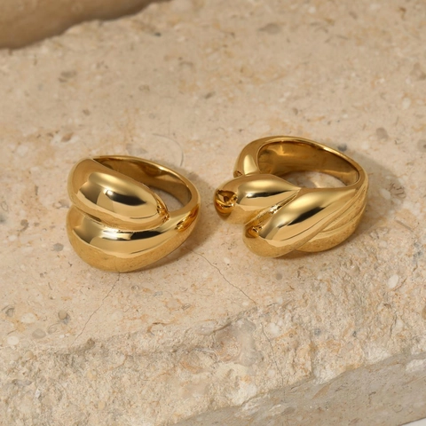 Geometric Twisted Chunky Ring For Women Stainless Steel Irregular Bold Minimalist Statement Jewelry High Shine Polished