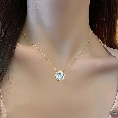 Elegant Flower Pendant Necklace Stainless Steel Pave Sparkling Zircon Sweet Clavicle Chain Jewelry For Women Shiny