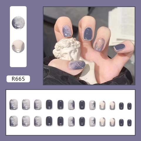 Glacier Blue Gradient Press On Nails Smudge Marble Short Square Oval Artificial Fake Nails For Women Simple Elegant
