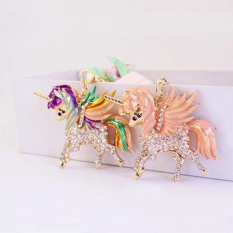 Simpatico Portachiavi in Metallo Unicorno Pegaso con Strass e Smalto Ciondolo Borsa Cavallo Alato Anello d'Oro per Donna