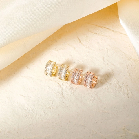 Elegante Kupfer Mikro-Pave Zirkonia Creolen Für Damen Kleine Zierliche Geometrische Runde Ohrringe Täglicher Vielseitiger Schmuck