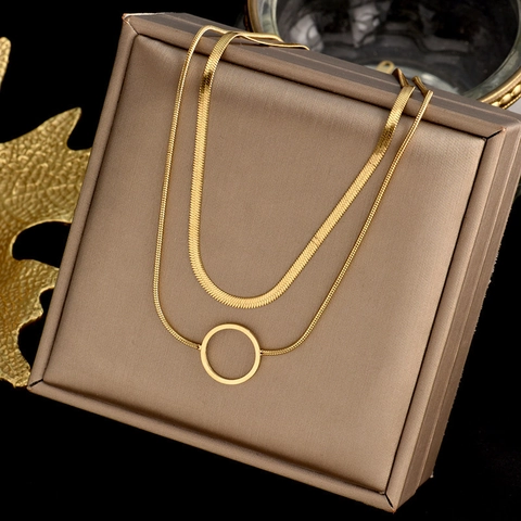 Collana a Doppio Strato in Acciaio al Titanio Placcato Oro a Forma di Serpente per Donna Ciondolo a Cerchio Cavo Gioielli Minimalisti