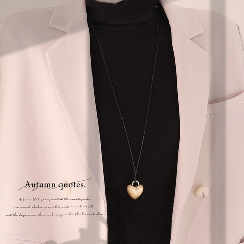 Collier À Pendentif Cœur Givré Longue Corde Noire Réglable Alliage Chaîne De Pull Bijoux Minimalistes Femmes