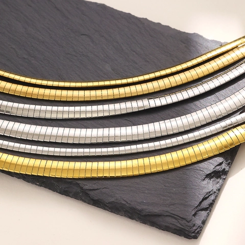 Flat Snake Bone Chain Necklace Stainless Steel 18K Gold Plated Herringbone Minimalist Vintage Jewelry Women Men