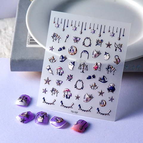 Stickers Ongles Relief 5D Thème Magie Sorcière Motifs Fantôme Lune Étoile Imperméables Adhésifs Halloween Pour Femmes