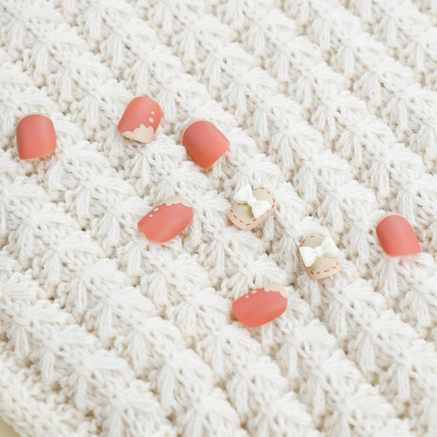 Uñas Postizas Mates Con Lazo Blanco 3D Color Empalmado Naranja Coral Beige Dulces Uñas Artificiales Redondas Cortas