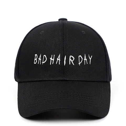 Casquette de Baseball Brodée Lettre Bad Hair Day en Coton Réglable Dad Hat Protection Solaire Bord Incurvé Sport Décontracté