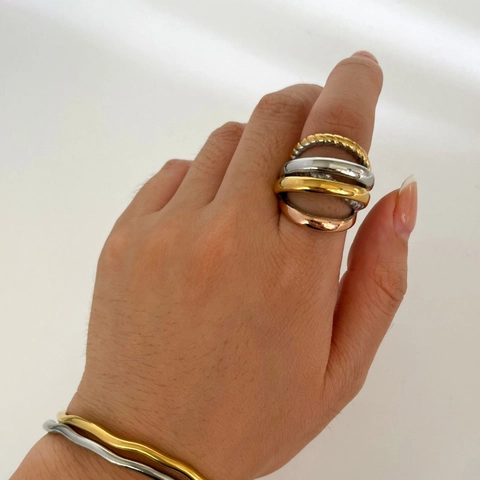 Anillo Hueco De Varias Capas Chapado En Oro De 18K Acero Inoxidable 316L Apilable Textura De Cuerda Joyería Mujer