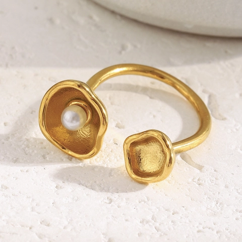 18K Gold Plated Stainless Steel Open Ring For Women With Shell Artificial Pearl Irregular Organic Niche Retro Style