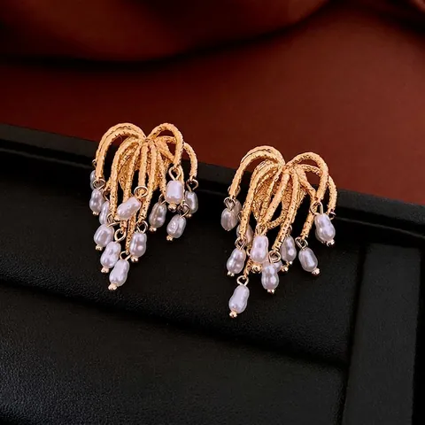 Vintage Französischer Stil Tassel Tropfenohrringe Für Frauen Elegant Vergoldetes Kupfer Mit Künstliche Barockperlen Und Silber Ohrstecker