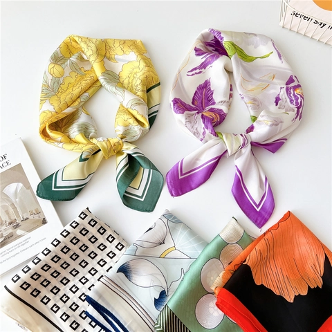 Elegant Square Scarf For Women Polyester Satin Satin Like Floral Print Neck Hair Band Headwrap Fashion Accessory