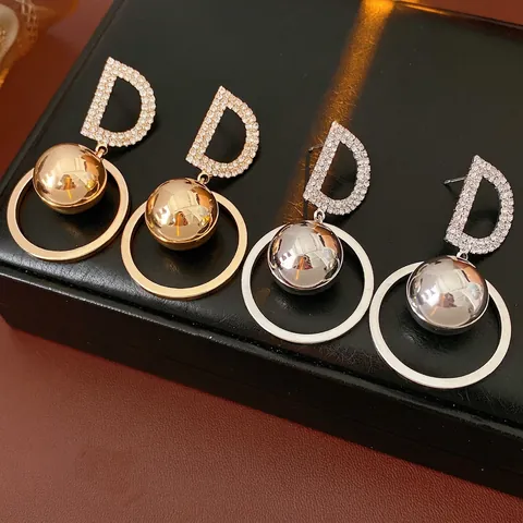 Metall D Buchstaben Zirkon Hängeohrringe Mit Silber Ohrstecker Polierte Kugel Reif Modeschmuck Für Damen