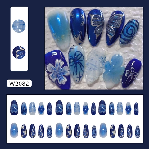 Blue White Butterfly Press On Nails Sternenhimmel Gradient 3D Blumen Design Künstliche Falsche Fingernägel Salon Art Damen