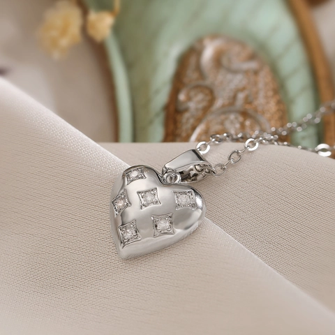 Heart Pendant Necklace Copper Gold Silver Plated With Cubic Zirconia Minimalist Clavicle Chain Elegant Jewelry For Women