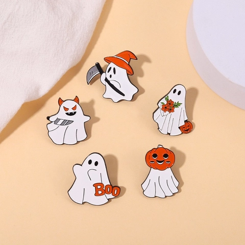 Halloween Ghost Pumpkin Alloy Brooches Cute Cartoon Enamel Pins For Backpack Clothing Holiday Accessories Unisex Jewelry Gift