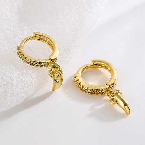 Mini Geometrische Horn Anhänger Creolen Kupfer 18K Vergoldet Mikroeinlage Zirkon Zierlicher Schmuck Für Frauen