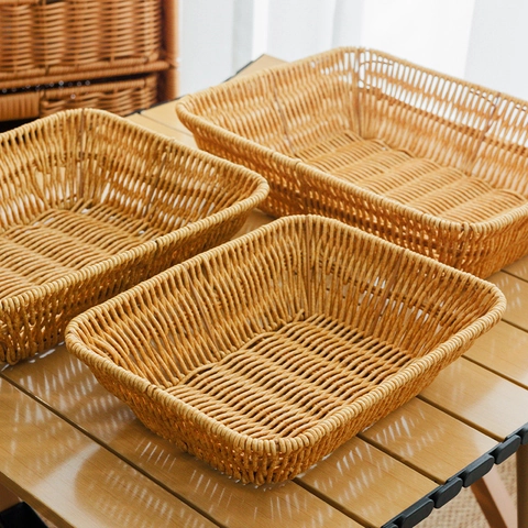 Woven Fruit Basket PP Simulated Rattan Bread Tray Hand Woven Serving Plate Tabletop Snack Storage Container For Kitchen Living Room