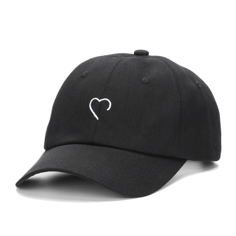 Unisex Cotton Baseball Cap With Heart Embroidery Adjustable Metal Buckle Outdoor Casual Sun Hat Peaked Cap