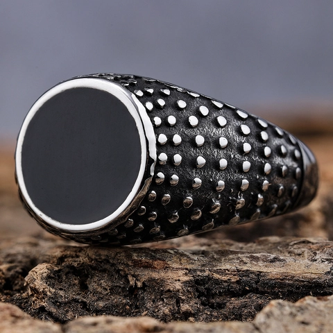 Vintage Signet Ring For Men 316L Stainless Steel Black Epoxy Rivet Texture Punk Industrial Style Fashion Jewelry