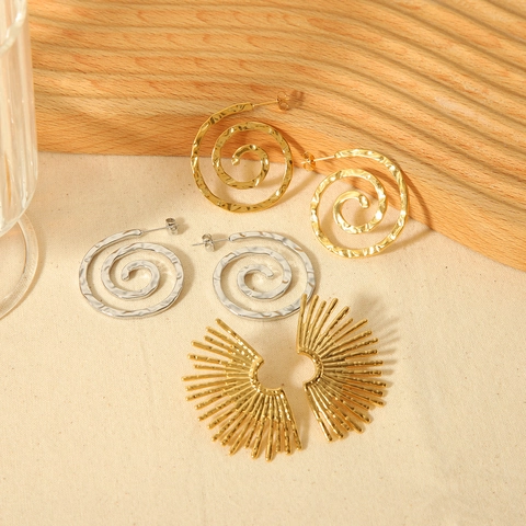 Orecchini A Raggio A Forma Di Ventaglio Acciaio Inossidabile Placcato Oro 18K Retro Francese Gioielli Geometrici Per Donne