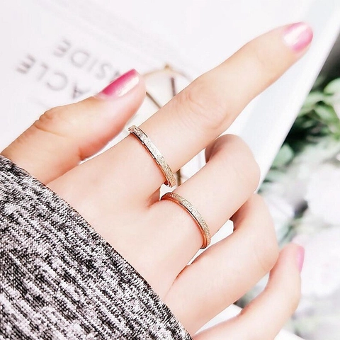 Minimalistischer Edelstahl Ring Mattiert Für Unisex Geometrisch Glattes Band Galvanisierter Modeschmuck Hand Schmuck Für Tägliches Geschenk
