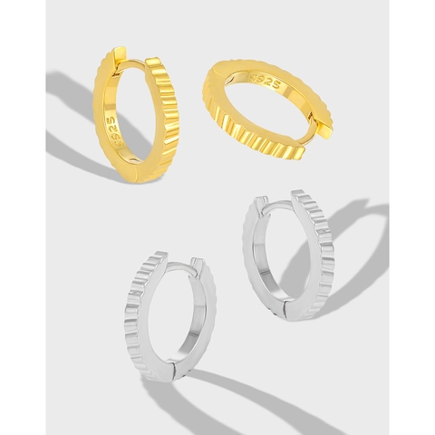 Minimalistische Creolen Aus 925er Sterlingsilber Geometrische Gerippte Textur Runde Ohrbuckel Für Damen