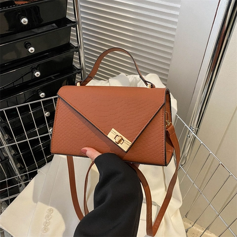 Sac À Main En Cuir PU Motif Crocodile Avec Serrure Métallique Et Bandoulière Réglable Sac À Épaule Carré Tendance