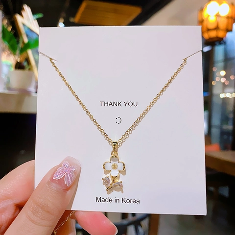Collana con Pendente a Fiore in Acciaio al Titanio Minimalista Smalto Floreale con Strass Incrostati Catena a Clavicola Gioielli da Donna