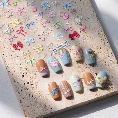 Pegatinas Uñas Relieve 3D Patrones Lazos Corazón Mariposa Relieve 5D Auto Adhesivas Dulce Minimalista Calcomanías Uñas DIY