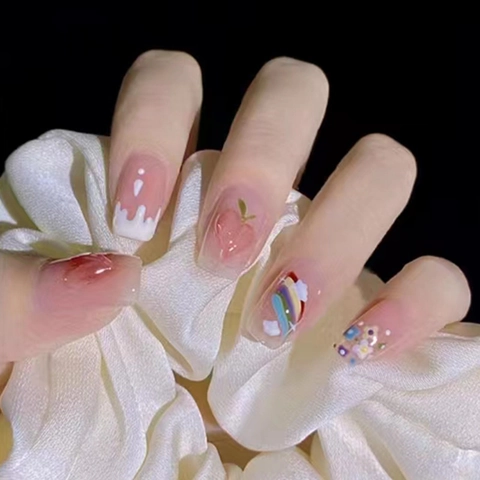 Schattige Kunstnagels Met 3D Perzik En Regenboog Bloem Ontwerp Voor Vrouwen